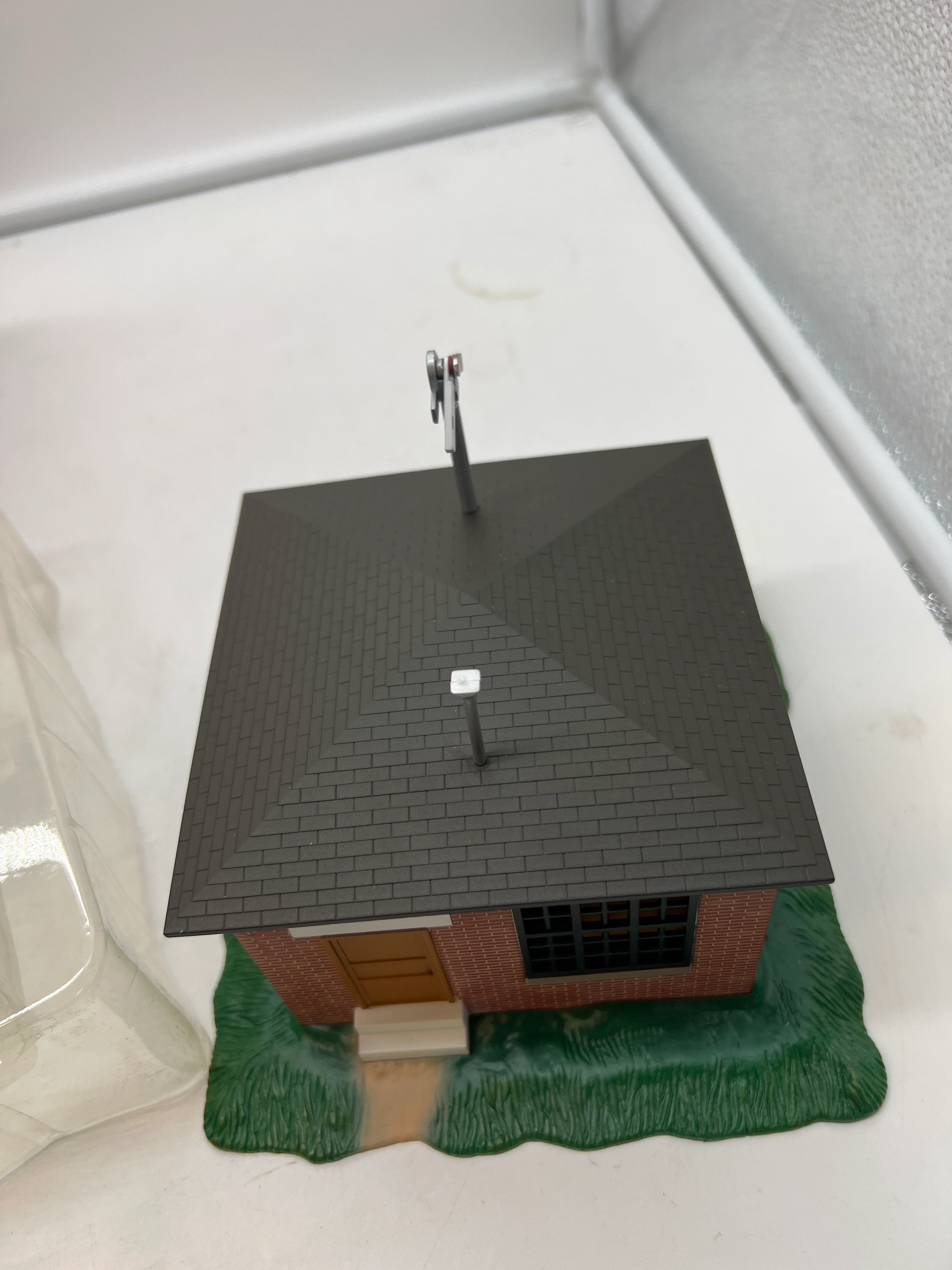 Lionel 6-14166 TRAIN ORDERS BUILDING O SCALE Like New - Image 11