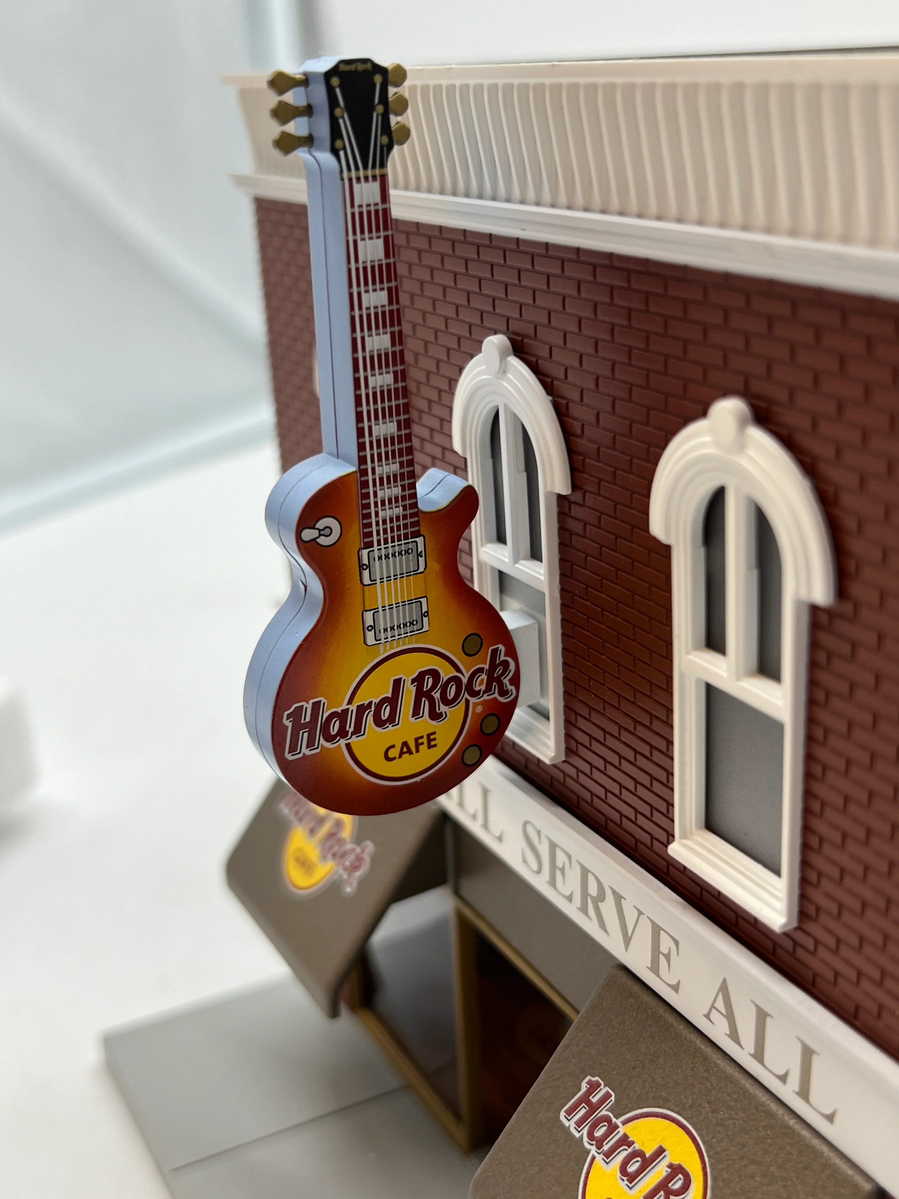 Lionel 6-14242 HARD ROCK CAFE BUILDING O SCALE Like New - Image 6