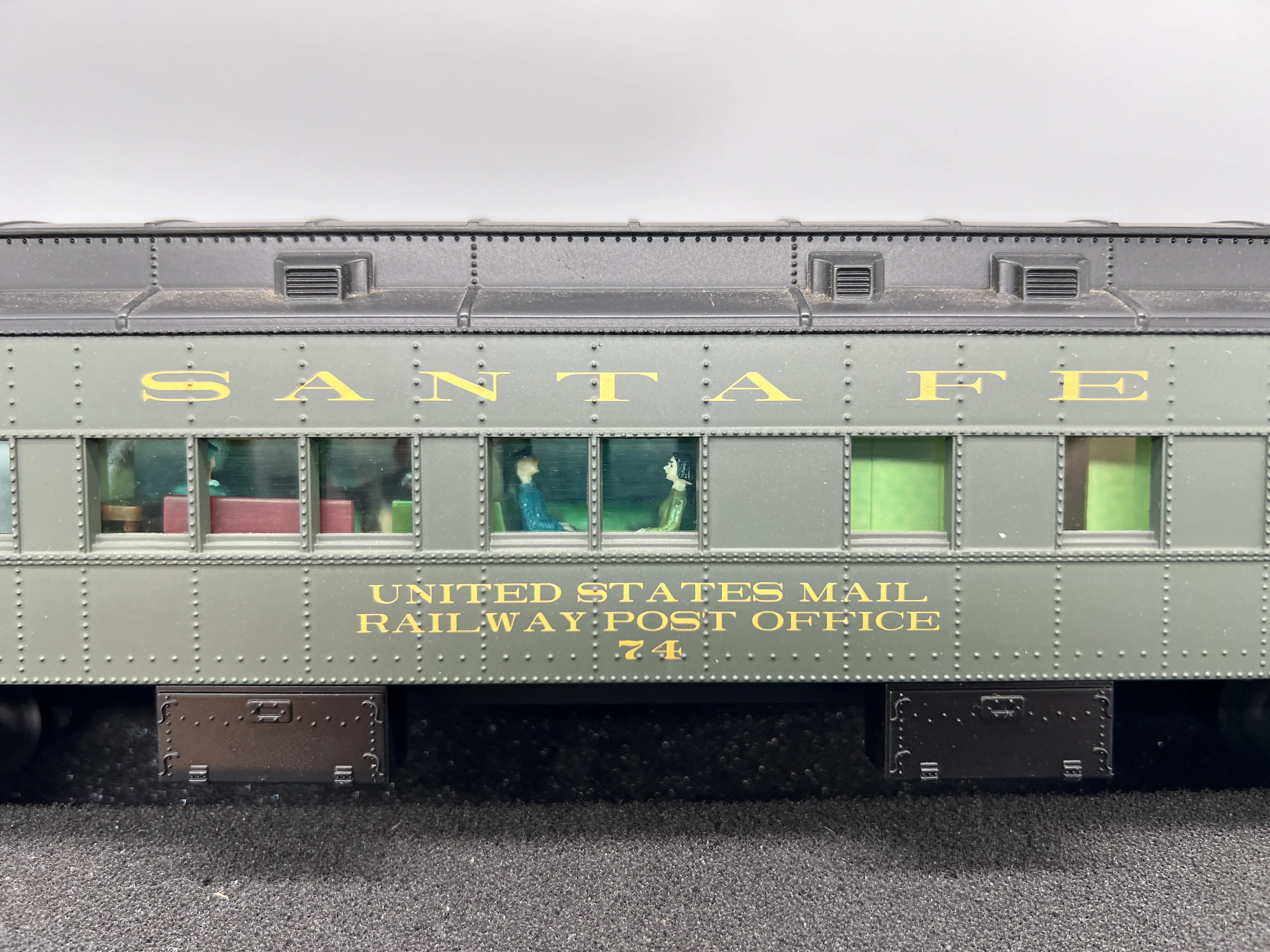 Lionel 6-25503, 6-25504, 6-25505 Santa Fe ATSF Heavyweight Passenger Car Set (Set of 7 18" Cars) California Limited O Scale Like New - Image 22