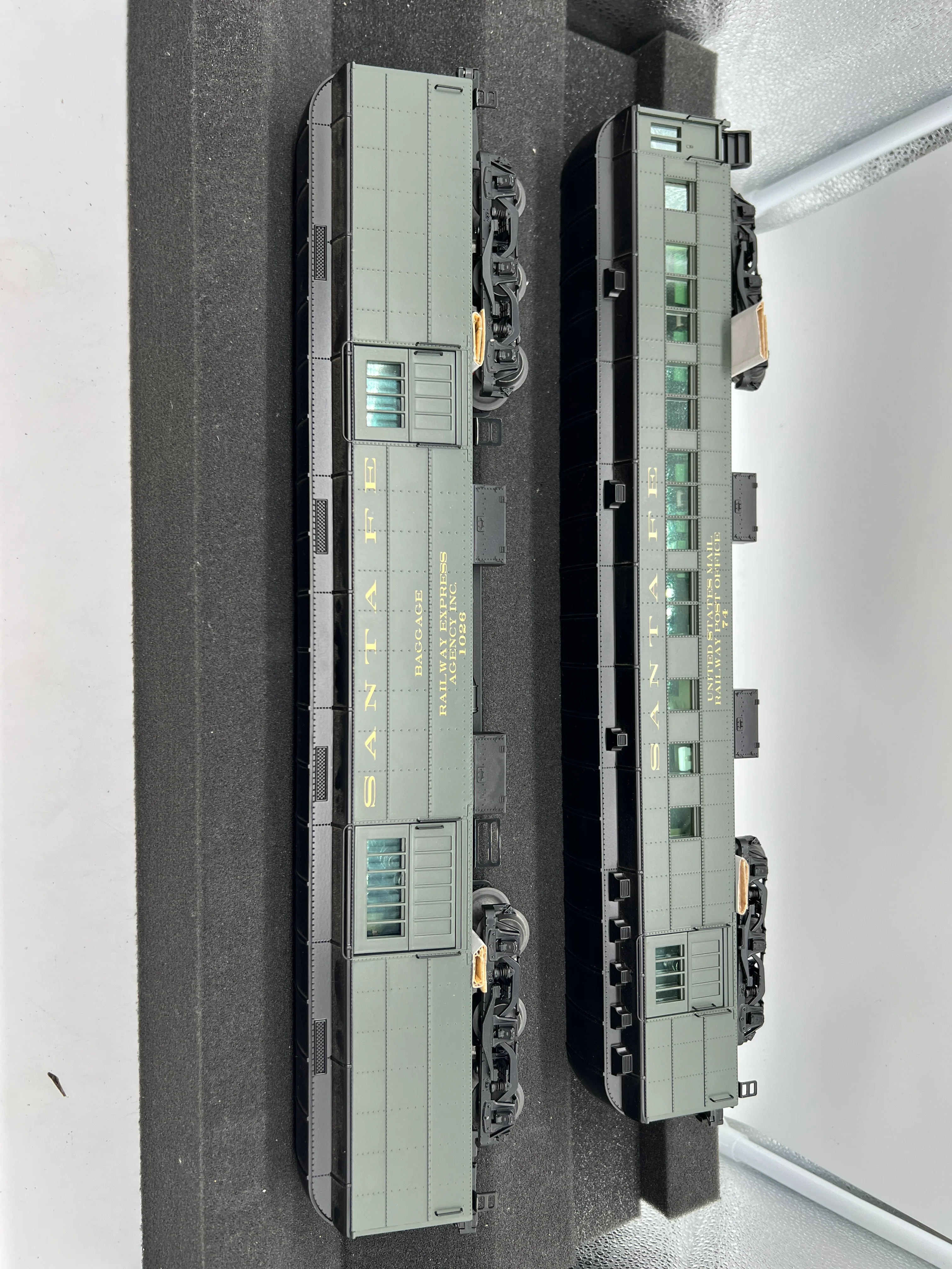 Lionel 6-25503, 6-25504, 6-25505 Santa Fe ATSF Heavyweight Passenger Car Set (Set of 7 18" Cars) California Limited O Scale Like New - Image 24