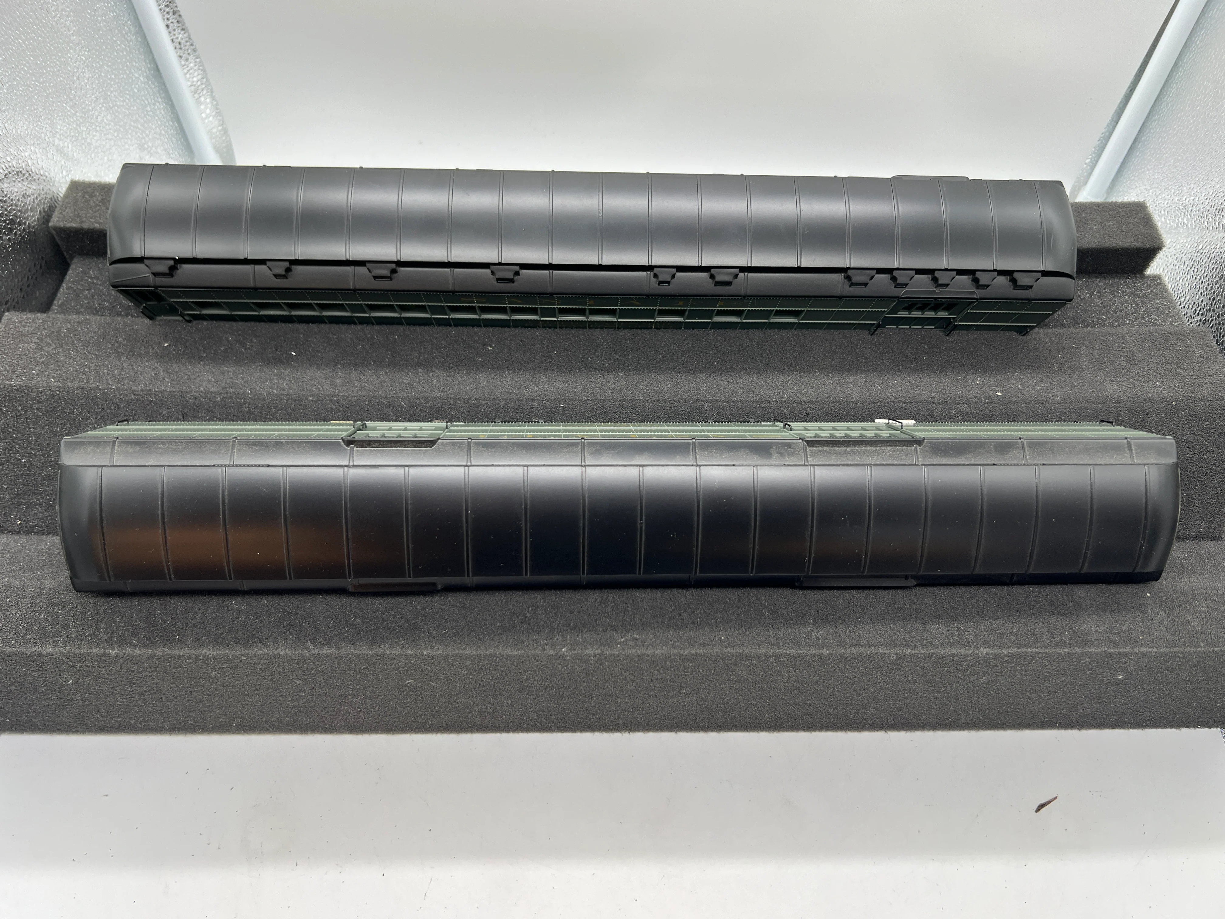 Lionel 6-25503, 6-25504, 6-25505 Santa Fe ATSF Heavyweight Passenger Car Set (Set of 7 18" Cars) California Limited O Scale Like New - Image 25