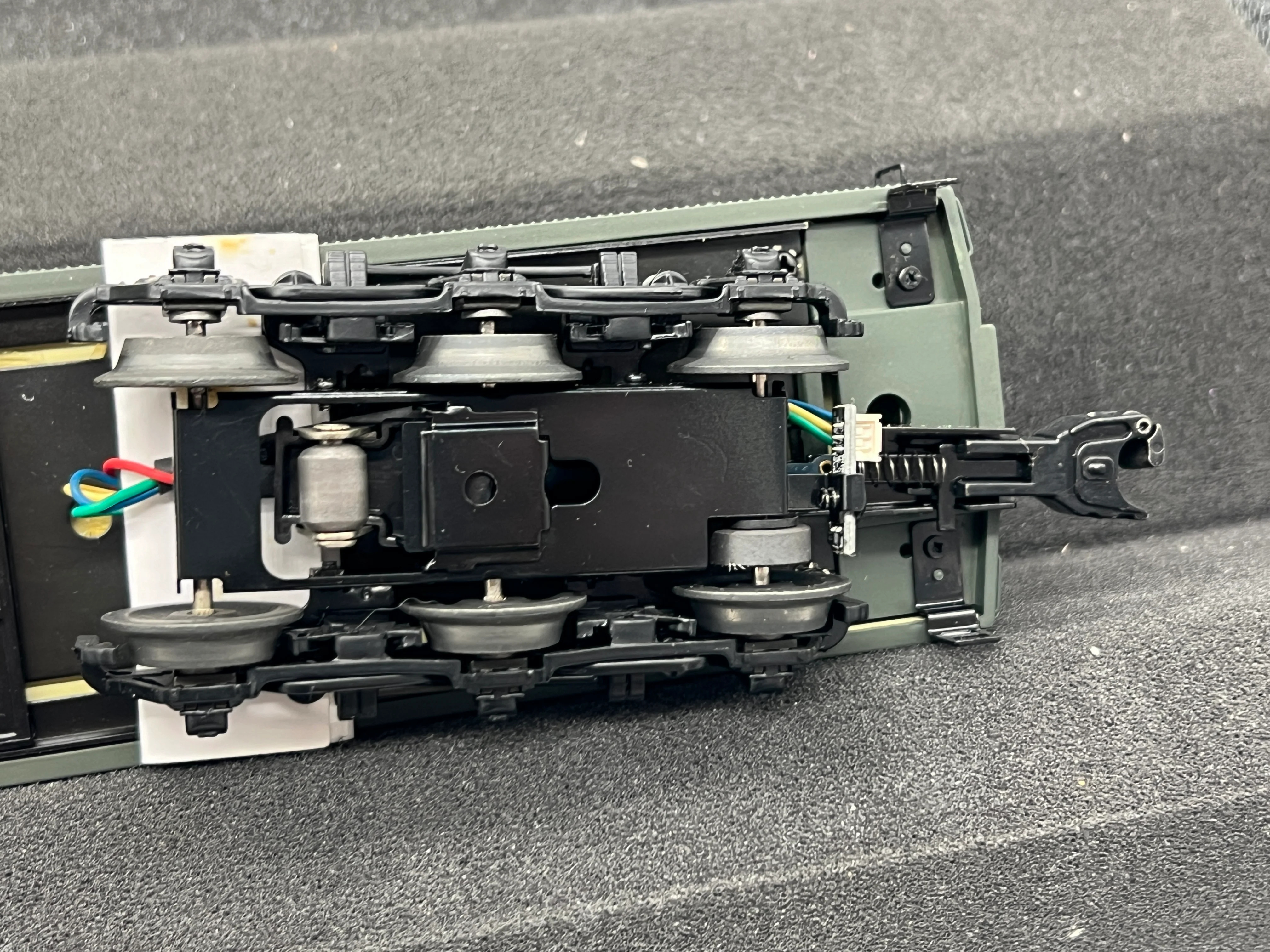 Lionel 6-25503, 6-25504, 6-25505 Santa Fe ATSF Heavyweight Passenger Car Set (Set of 7 18" Cars) California Limited O Scale Like New - Image 32