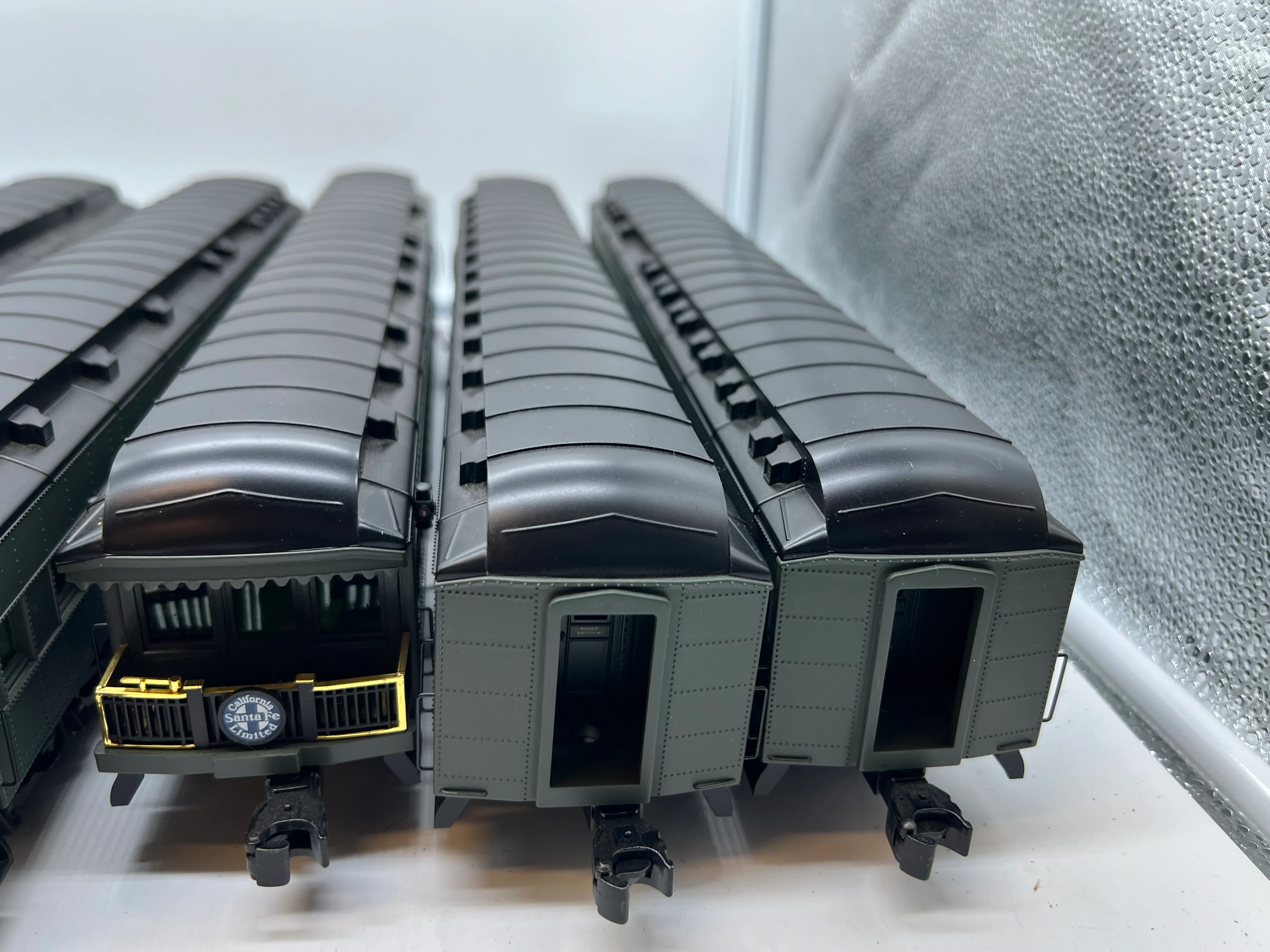 Lionel 6-25503, 6-25504, 6-25505 Santa Fe ATSF Heavyweight Passenger Car Set (Set of 7 18" Cars) California Limited O Scale Like New - Image 42