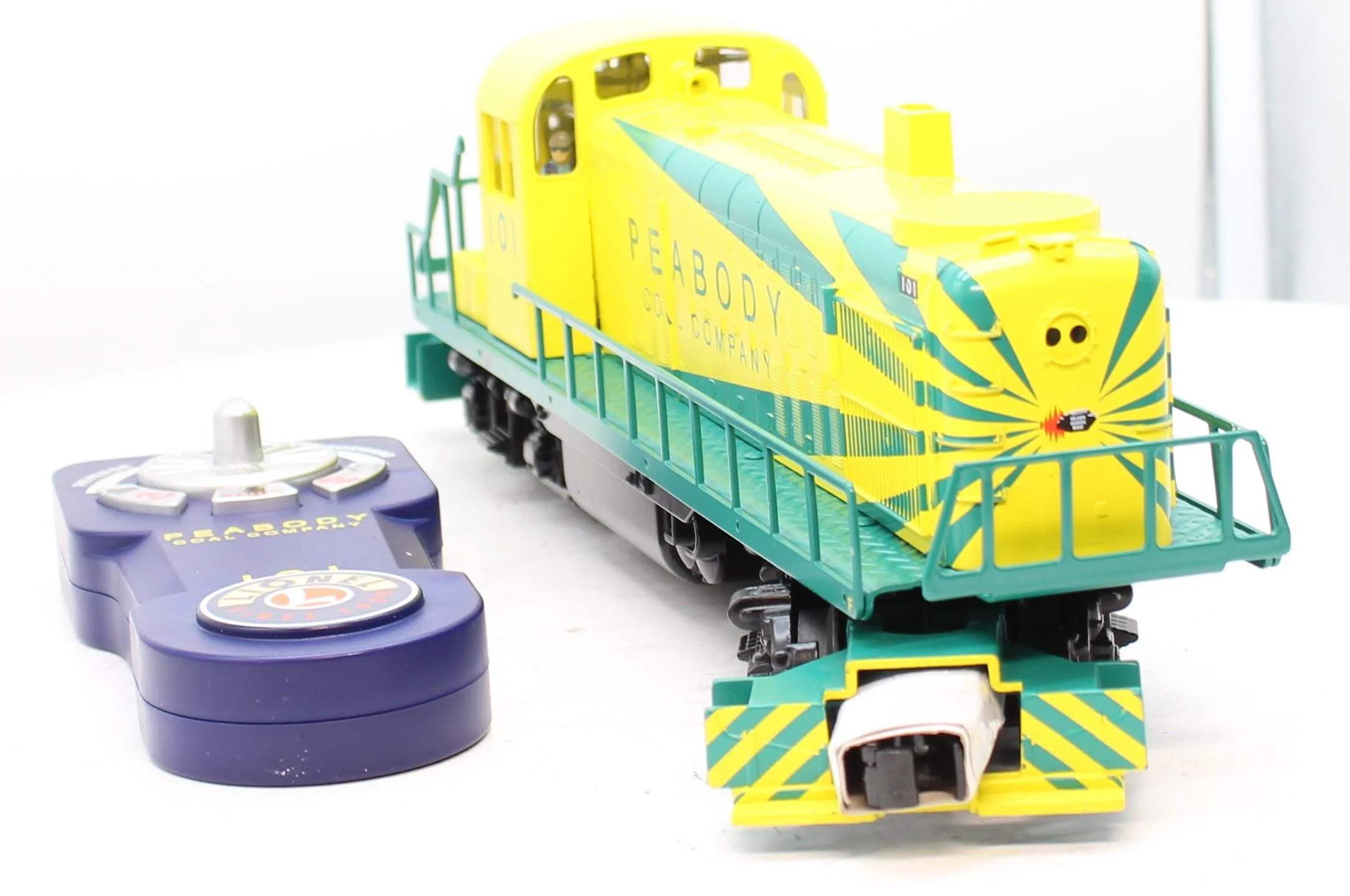 Lionel 6-84698 Peabody LionChief Plus RS-3 #101 O SCALE Like New - Image 8