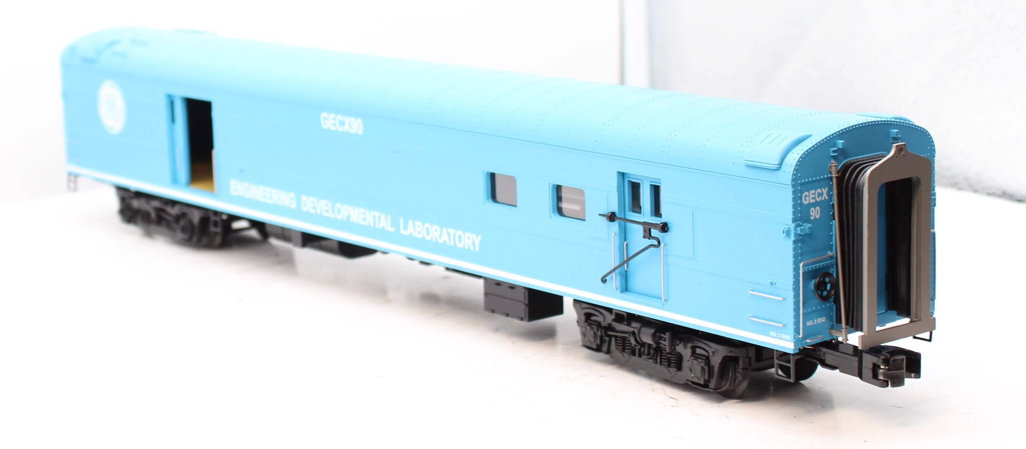 MTH 20-2986A GE Evolution 70' Streamline RPO Passenger Car Premier O Scale Like New limited - Image 5