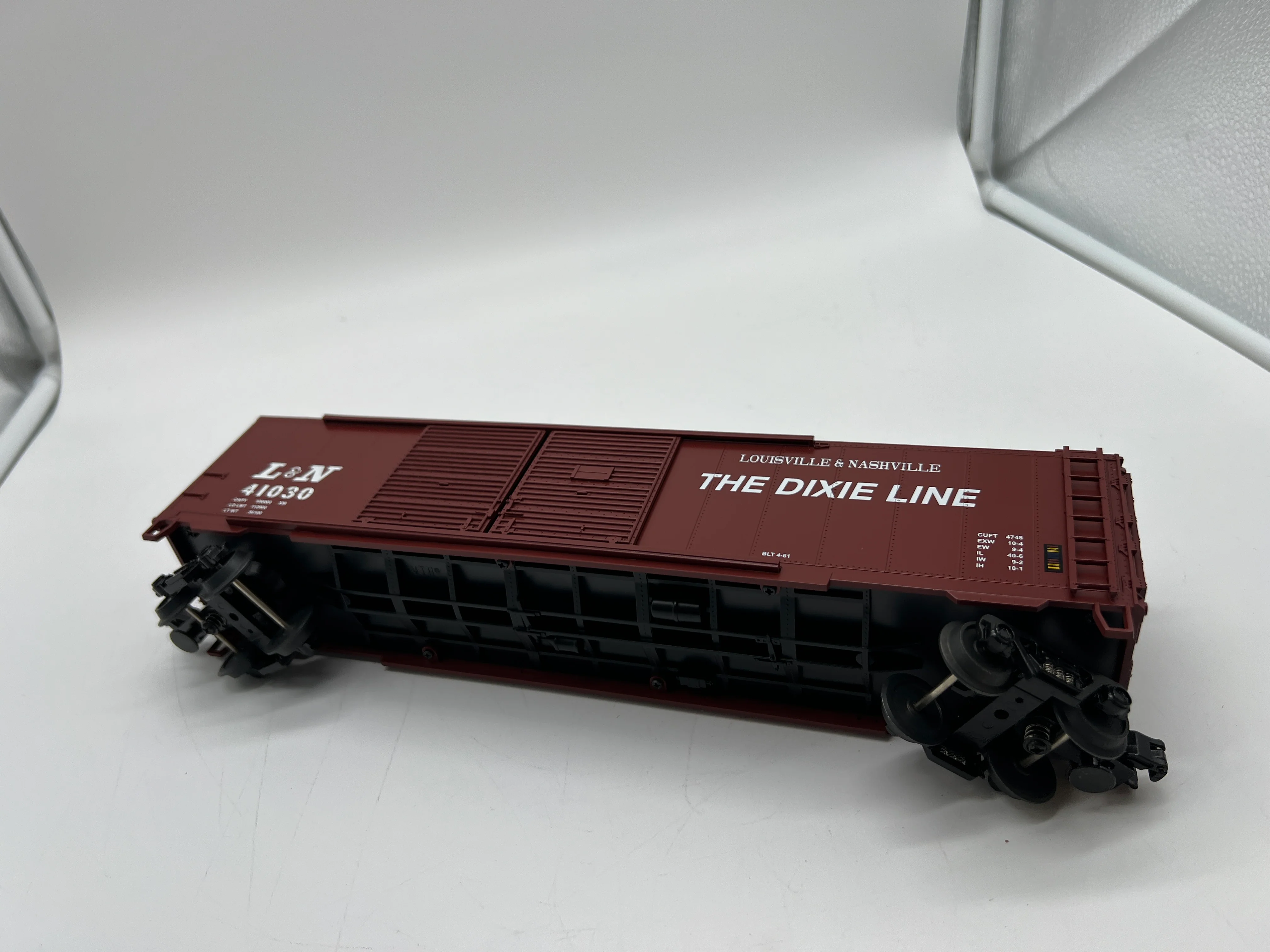 MTH 20-93013 Louisville and Nashville 50' double door boxcar #41030 O SCALE Like New - Image 9